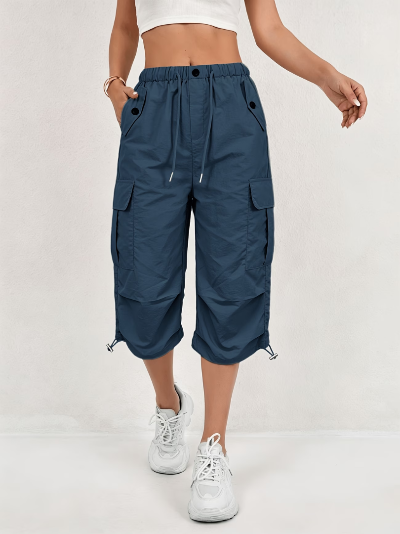 Pantalón cargo capri ligero y elástico