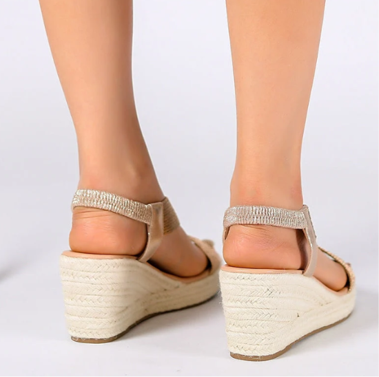 Mia | Sandalias de cuña con trenzado