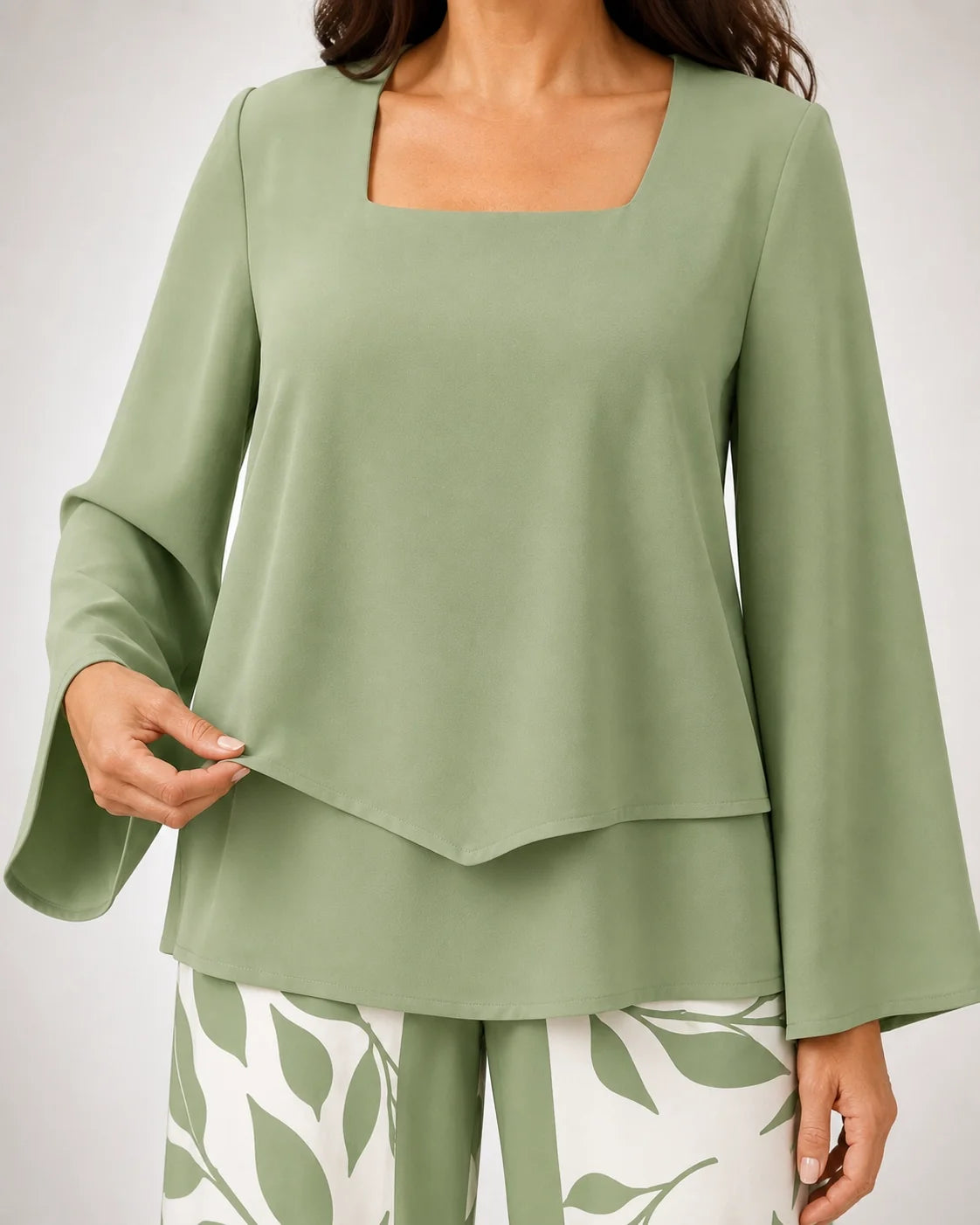 Esperanza | Conjunto Verde con Pantalón de Hojas