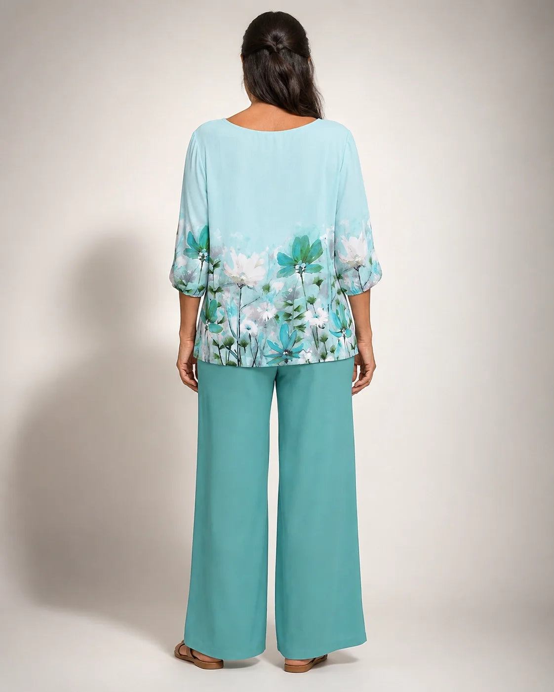 Domitila | Conjunto Floral Verde Salvia