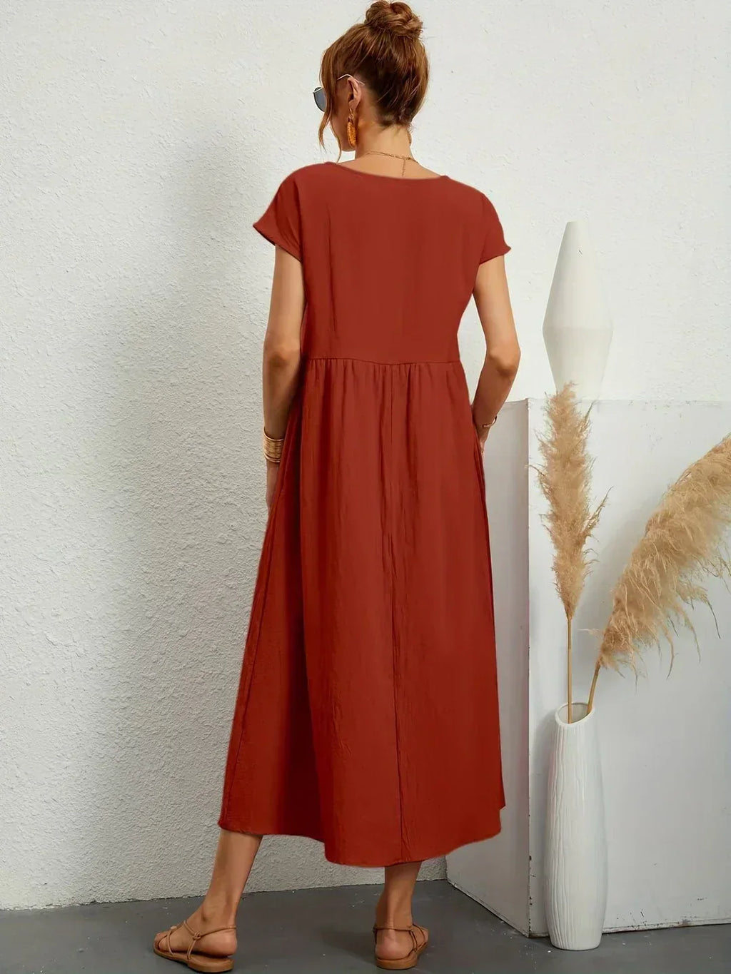 Gabriela | Vestido midi fluido con una elegancia atemporal