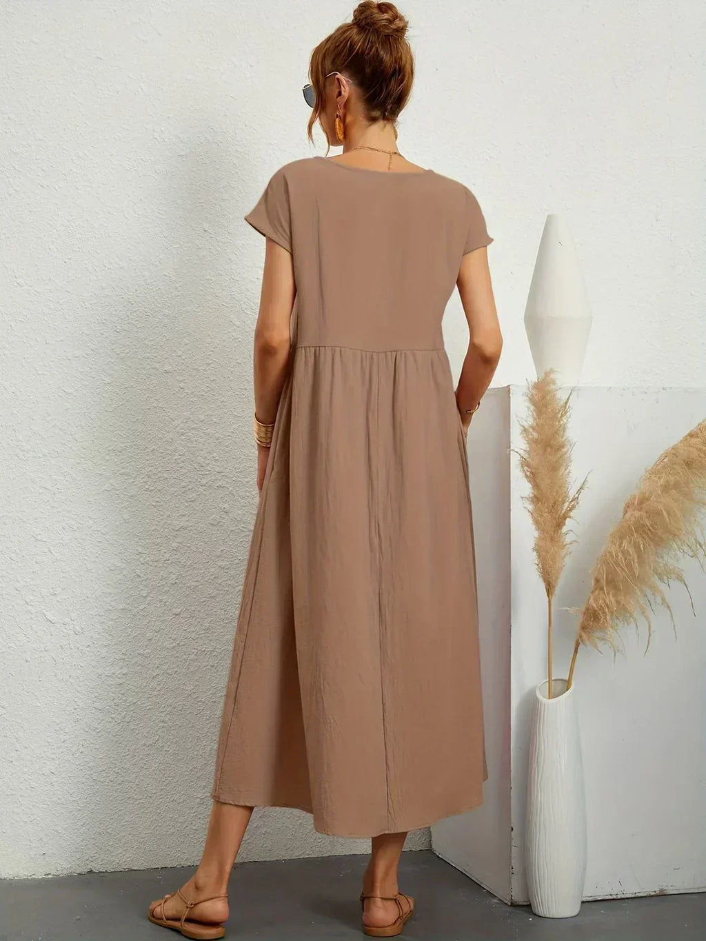 Gabriela | Vestido midi fluido con una elegancia atemporal