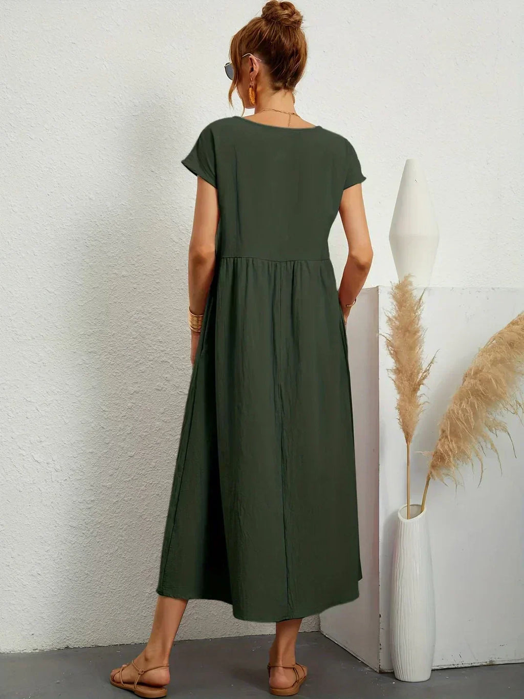Gabriela | Vestido midi fluido con una elegancia atemporal