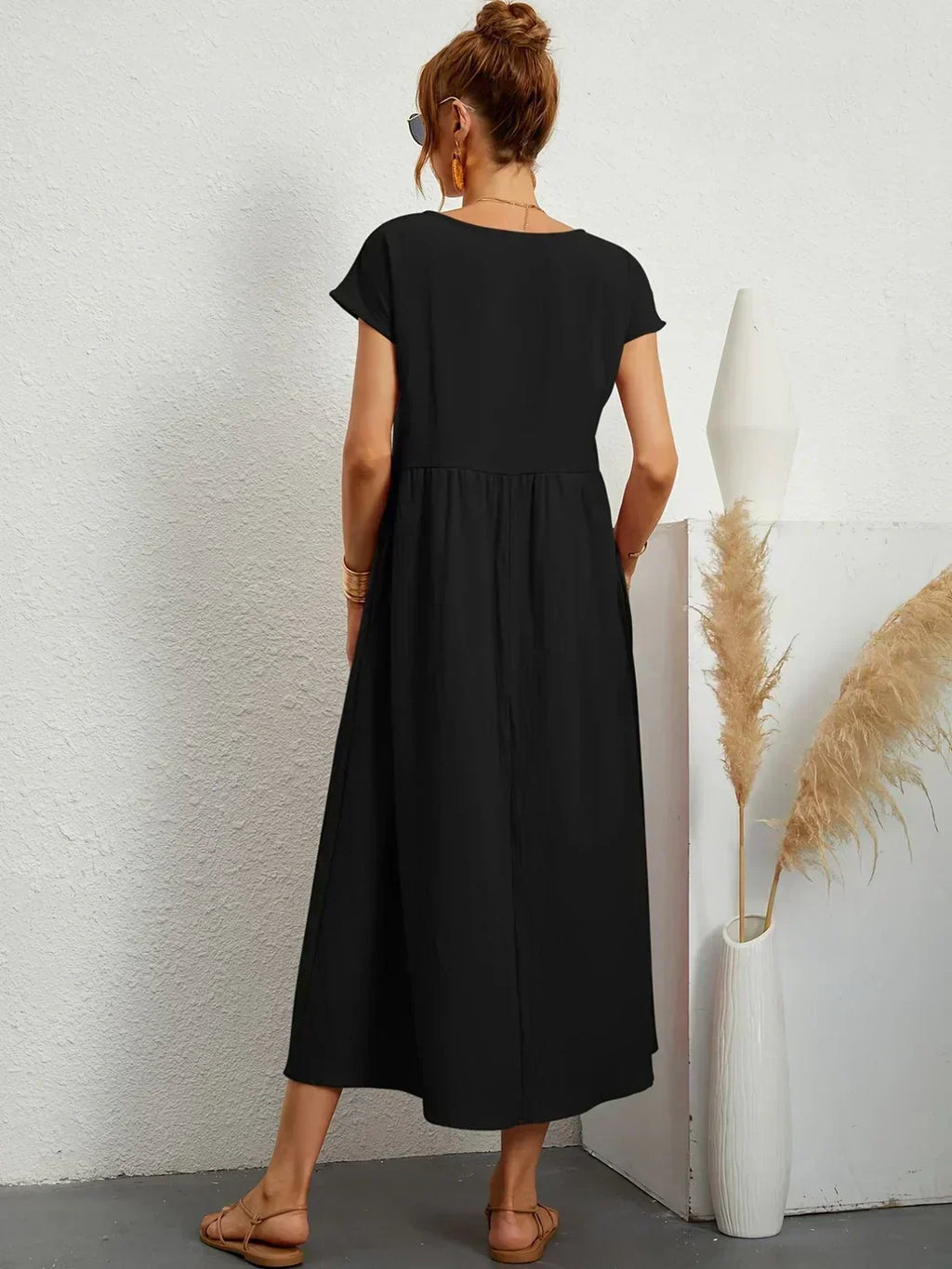 Gabriela | Vestido midi fluido con una elegancia atemporal