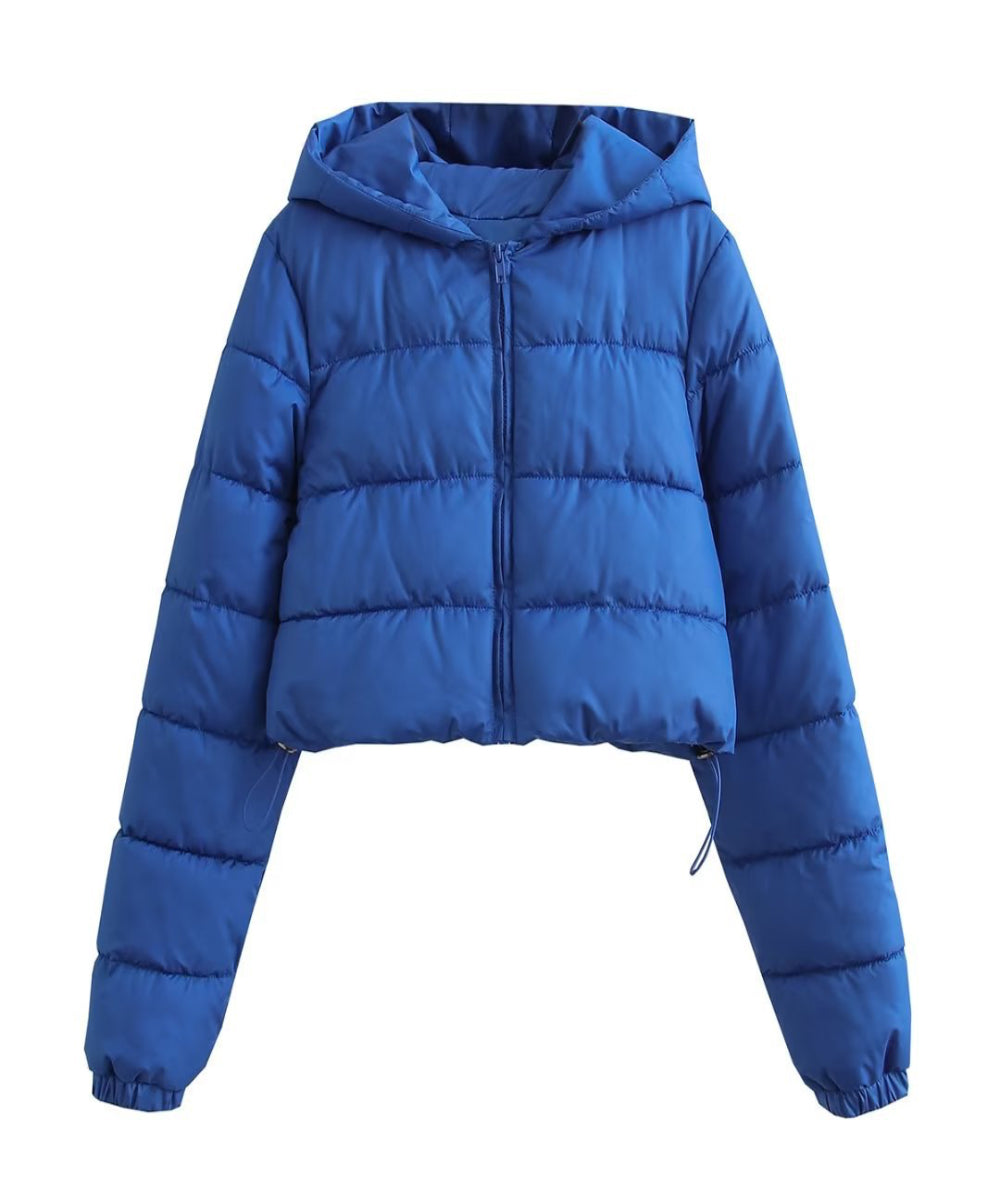 Aída | Chaqueta con capucha moderna y versátil