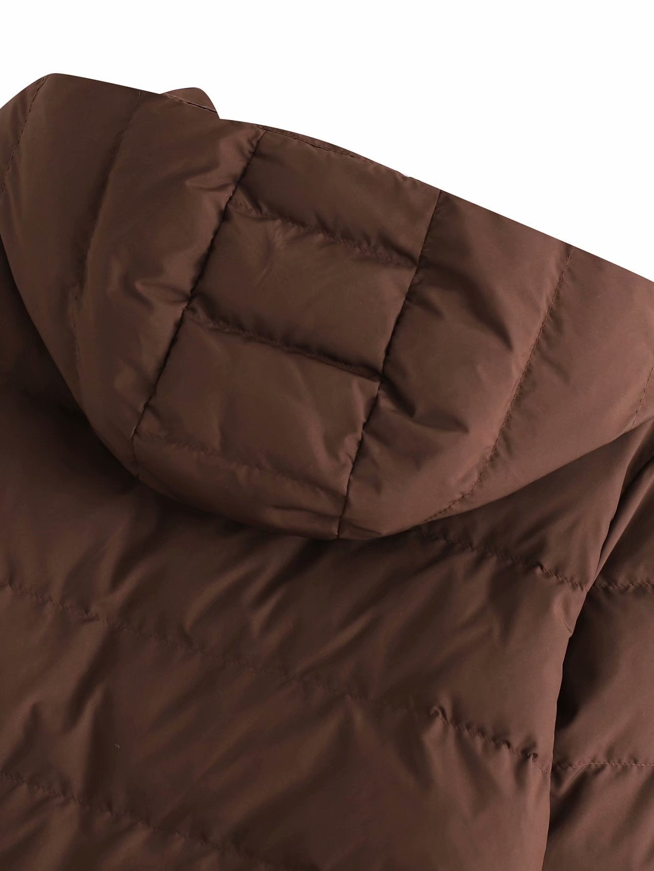 Aída | Chaqueta con capucha moderna y versátil