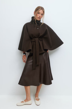 Cayetana | Capa elegante con cintura ajustable