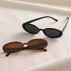 Gafas de sol retro ovaladas mujer – lentes negras UV400 estilo vintage