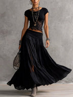 Adriana | Conjunto elegante con encaje y falda plisada